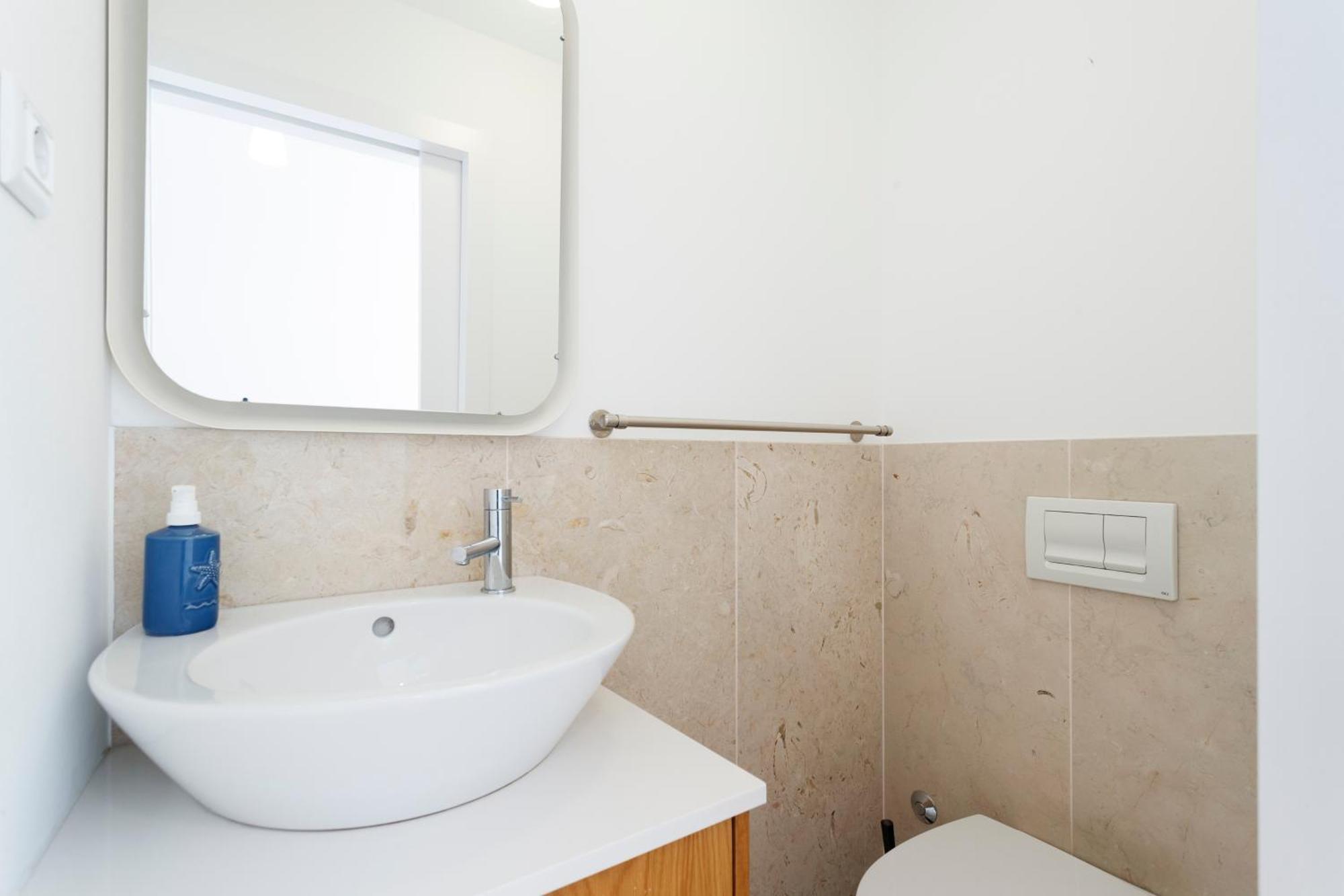 Barbadinhos Apartments In Lisbon Historic Neighborhood Екстер'єр фото
